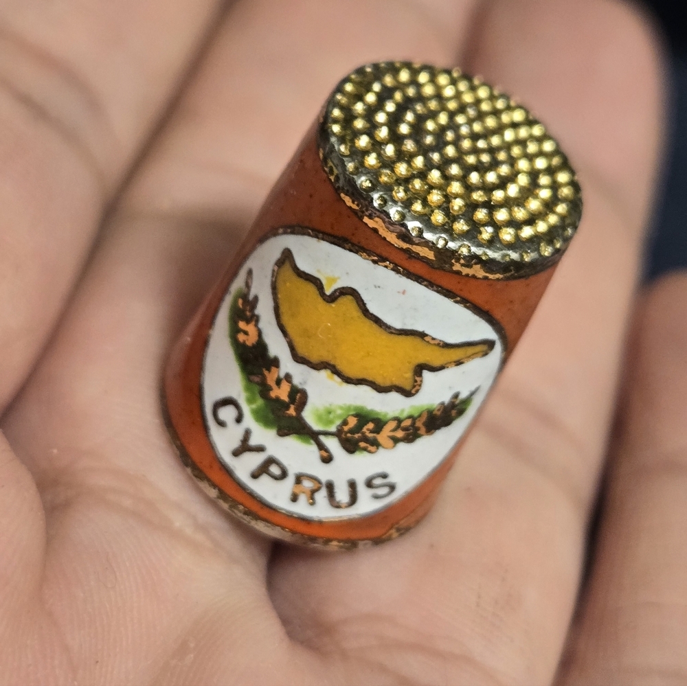 Vintage Orange and Gold Cyprus Thimble